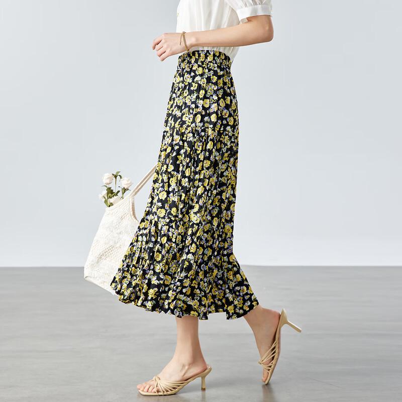 CARBAMMI Floral A-Line Midi Skirt