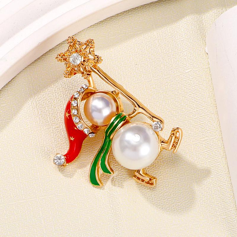 1PC Fashion Snowman Snowflake Brooch Christmas Rhinestone Alloy Creative Shining Cute Charming