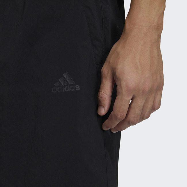 adidas Спортивные шорты мужские черные средние GP0944