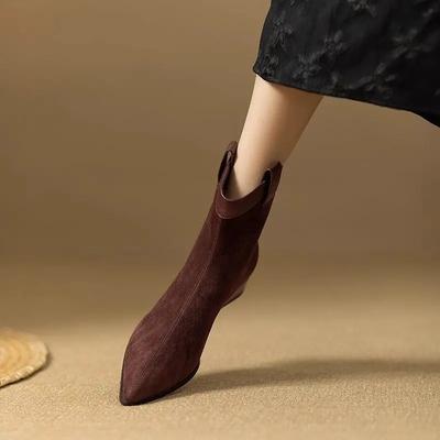 Модные ботильоны для женщин с острым носком, кожаные с замшевыми вставками, ботильоны челси, нескользящие, осенние, по акции, новая рок-коллекция женской короткой обуви