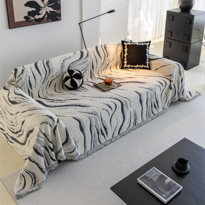 Year-round Camping Picnic Mat Loveseat Slipcover Couch Covers Imitation Mink Fur Loveseat Mats Blanket Blankets Cojines Decorativos Sofá