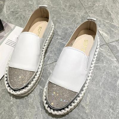 Модные летние кроссовки, спортивная обувь для женщин, туфли на платформе, удобные туфли на плоской подошве со стразами, вулканизированные туфли для женщин на платформе