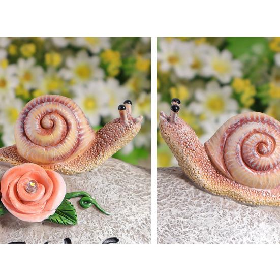 Garden Statue Solar Light Resin Outdoor Snail Welcome Figurine Eco-Friendly Flower Shape