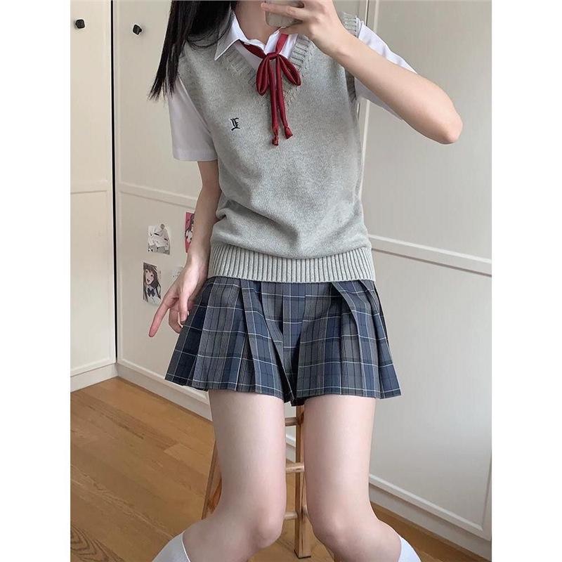 Жилет JK средней школы Мидзухара: Аутентичный вязаный кардиган в японском стиле для женщин - Идеально подходит для осени и зимы.