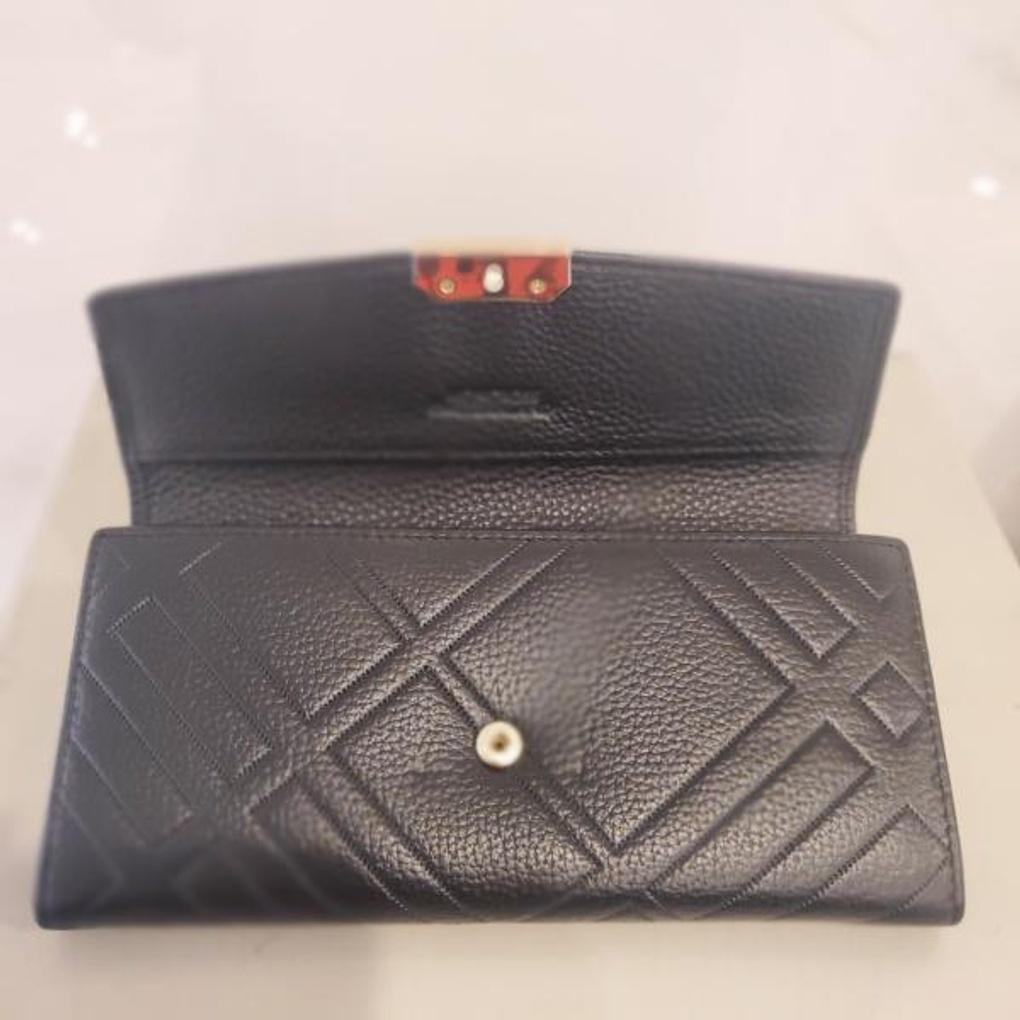 Moncross AW8094 Luxurious Leather Stitched Women's Long Wallet