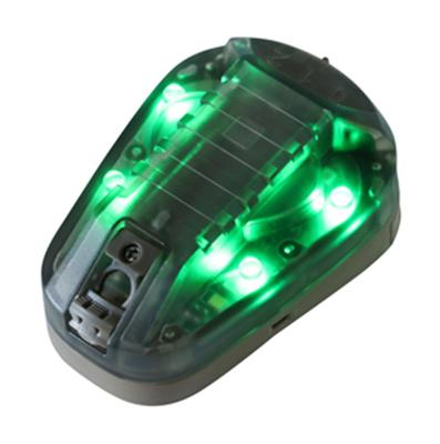 Тактический фонарь T.D.Well HEL-STAR6 GEN3 для страйкбольного шлема с ИК-подсветкой, светодиодный, водонепроницаемый, в военном стиле, доступен в цвете койот и зеленом.