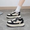 2025 весна маленькие белые туфли новая корейская версия женские студенческие туфли на платформе с увеличенным ростом спортивная обувь для сноуборда повседневная уличная съемка Q5615
