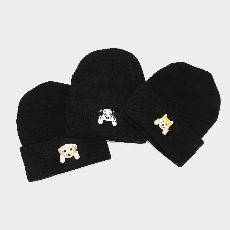 Cute Puppy Head Sticker Knitted Hat Autumn and Winter Street Fashion Crimped Pullover Black Hat