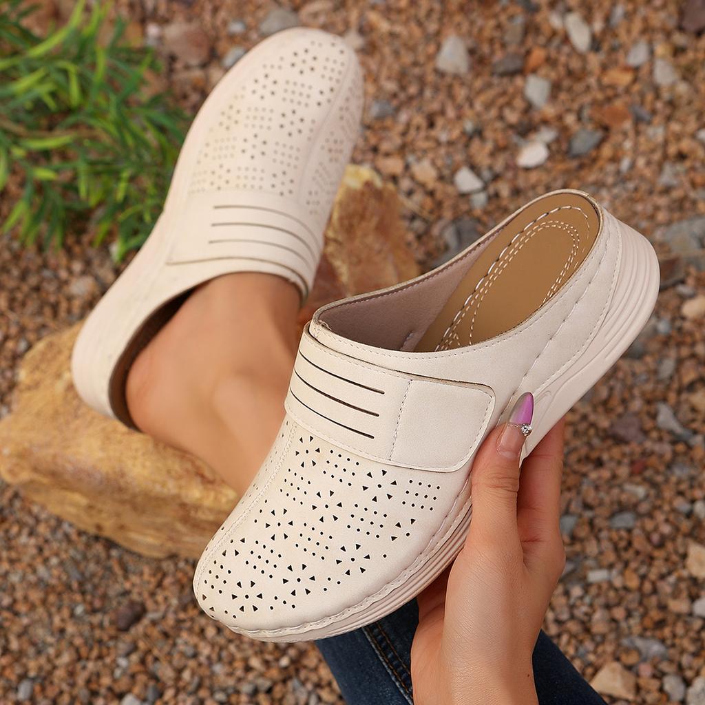 Women Slippers Summer Outside 2025 New Platform Sandals Comfortable Casual Slippers Lightweight Hollow Baotou Shoes Slides Women