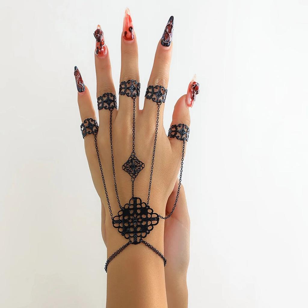 Vintage Open Hollow Finger Ring Link Chain Butterfly Bracelet for Women Punk Gold Color Cuban Chain Hand Jewelry Party