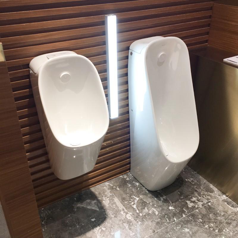 Настенный сенсорный писсуар Kohler для мужчин