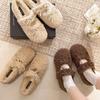 Милые пушистые туфли для женщин для ношения на улице осенью и зимой 2025 новые вельветовые туфли-бини, универсальные туфли на плоской подошве с мелким вырезом, теплые хлопковые туфли