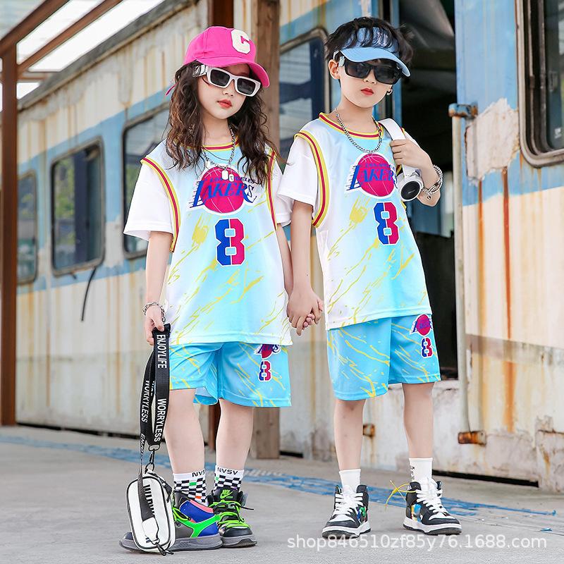Wholesale of children's basketball clothes for boys and girls Printed kindergarten primary school students No. 24 jersey Light board performance
