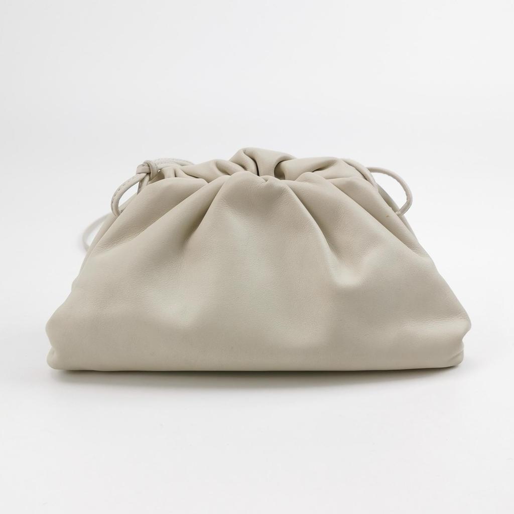 [Pre-Owned] Bv Pouch Butter Fashion Minimalist Solid Color Leather Clutch Shoulder Crossbody Mini - Very Good #1CX1ASL