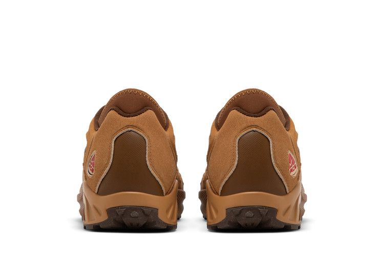 Nike ACG Air Exploraid Лен Какао Вау Светлый Британский Загар Спортивный Красный