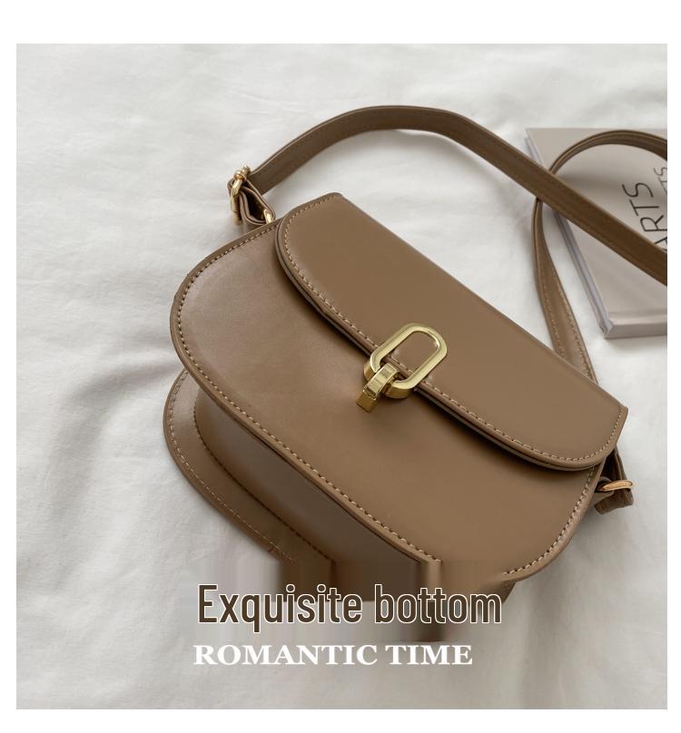2021 Stylish Women’s Textured Shoulder & Crossbody Saddle Bag