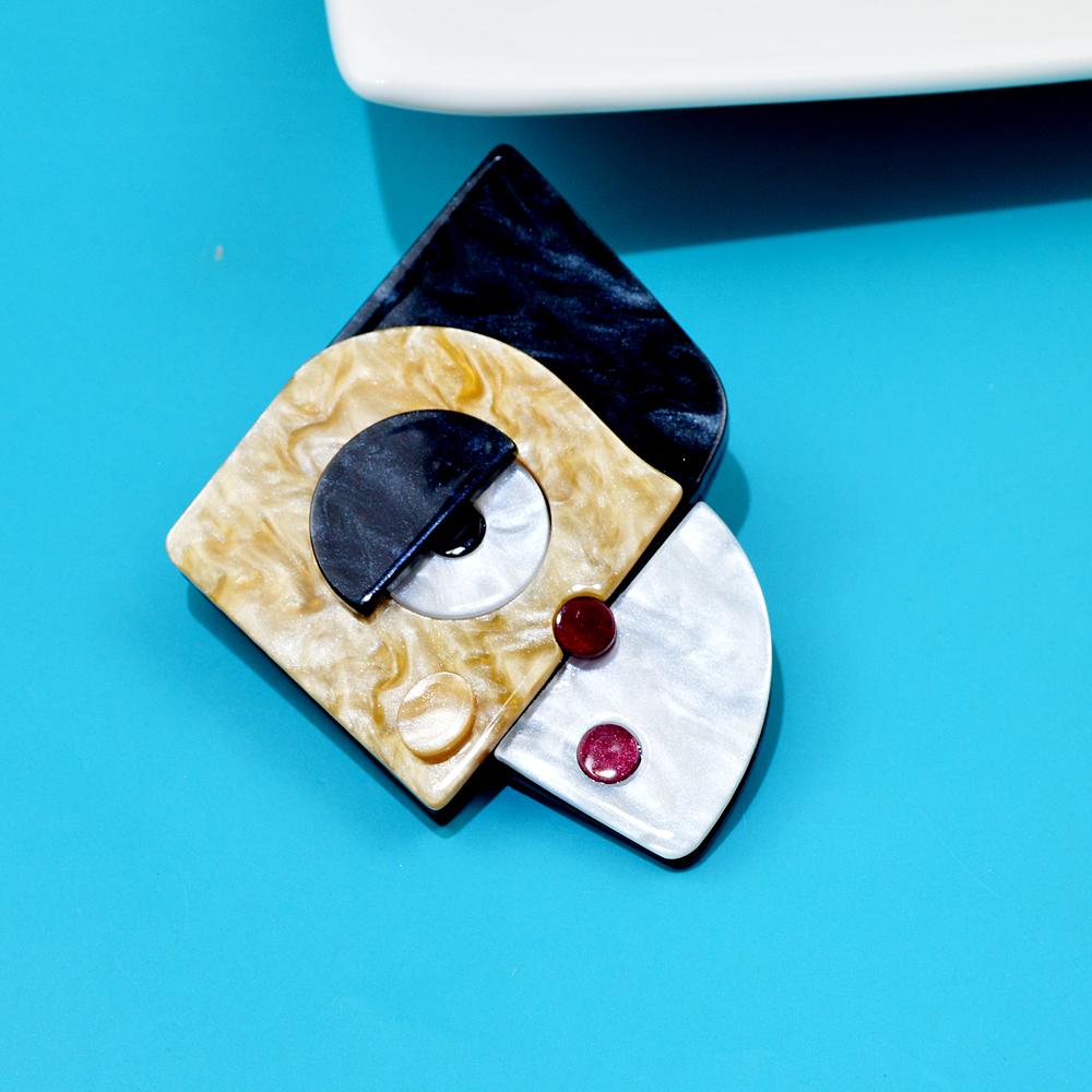 Новый дизайн, аниме-булавки, броши с человеческим лицом, японские милые абстрактные мультяшные акриловые ацетатные броши, ювелирные изделия для друзей