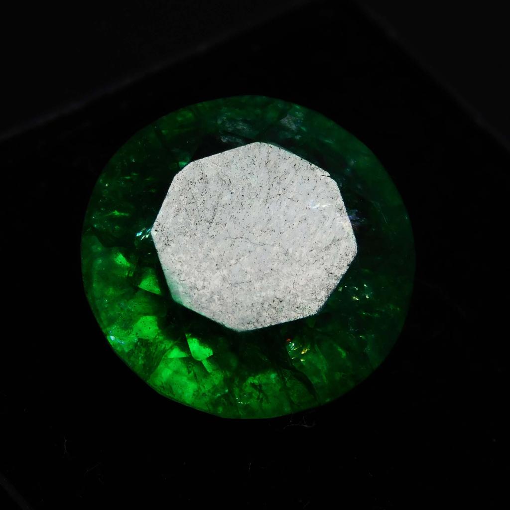 Natural Green Emerald Loose Gemstone Colombian Round Cut 7 ct for Jewelry Making and Gem Collections