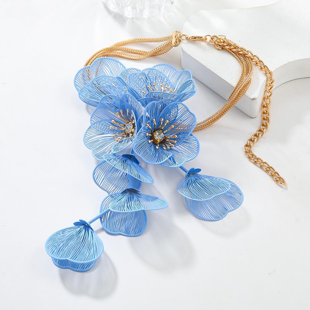 Luxury Exaggerated Flower Necklace Rhinestone Floral Tassel Necklace  Bride