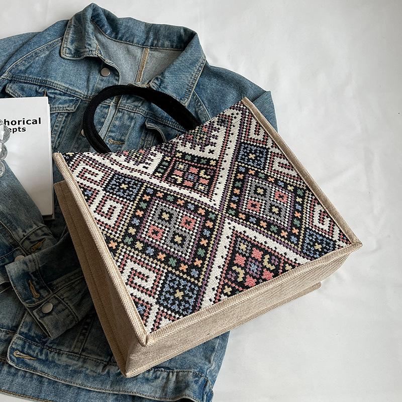 Большая вместительная дорожная сумка для женщин. Новая модная сумка-тоут на одно плечо в этническом стиле.