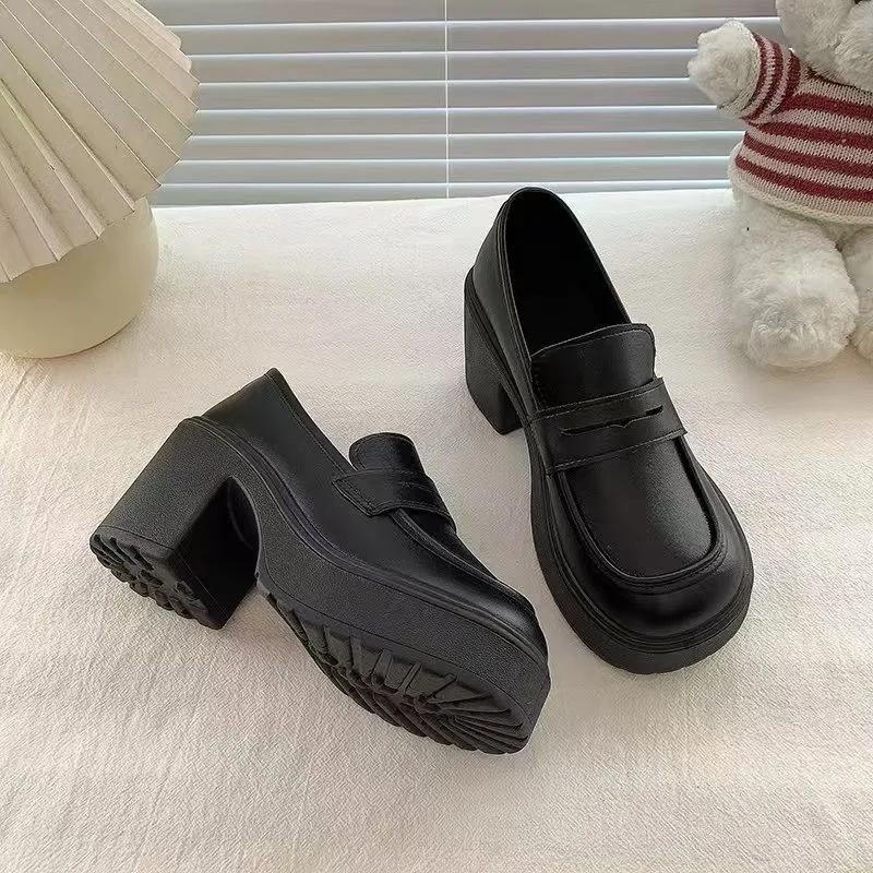 2024 Брендовая обувь для женщин, лоферы, женские туфли на высоком каблуке, модные туфли без застежек для офиса и карьеры, горячая распродажа, туфли на каблуке с круглым носком для женщин, Zapatos