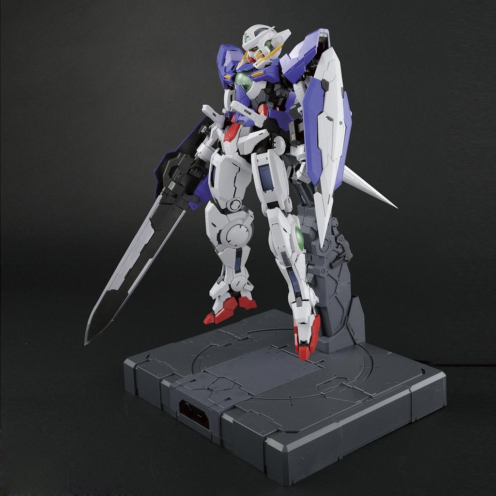 PG Mobile Suit Gundam 00 Gundam Exia Scale Plastic Model 1/60 Color-coded