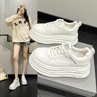 Осенние белые кроссовки на толстой подошве для женщин, с внутренней высотой, на шнуровке, с литой подошвой, кожаные повседневные туфли для женщин