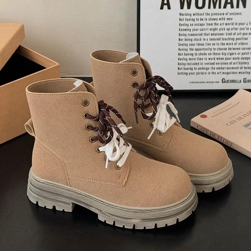 Мода Новые Ботинки в Британском Стиле Женская Обувь Осень Новые Повседневные Ботинки на Шнуровке Женские Ботинки с Высоким Голенищем Нескользящая Толстая Подошва Ботинки для Пешего Туризма на Открытом Воздухе