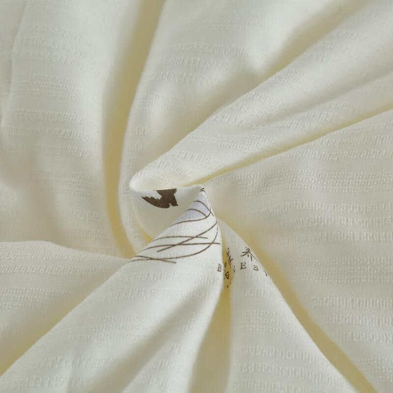 PLAYBOY Одеяло из птичьего гнезда для теплого глубокого сна