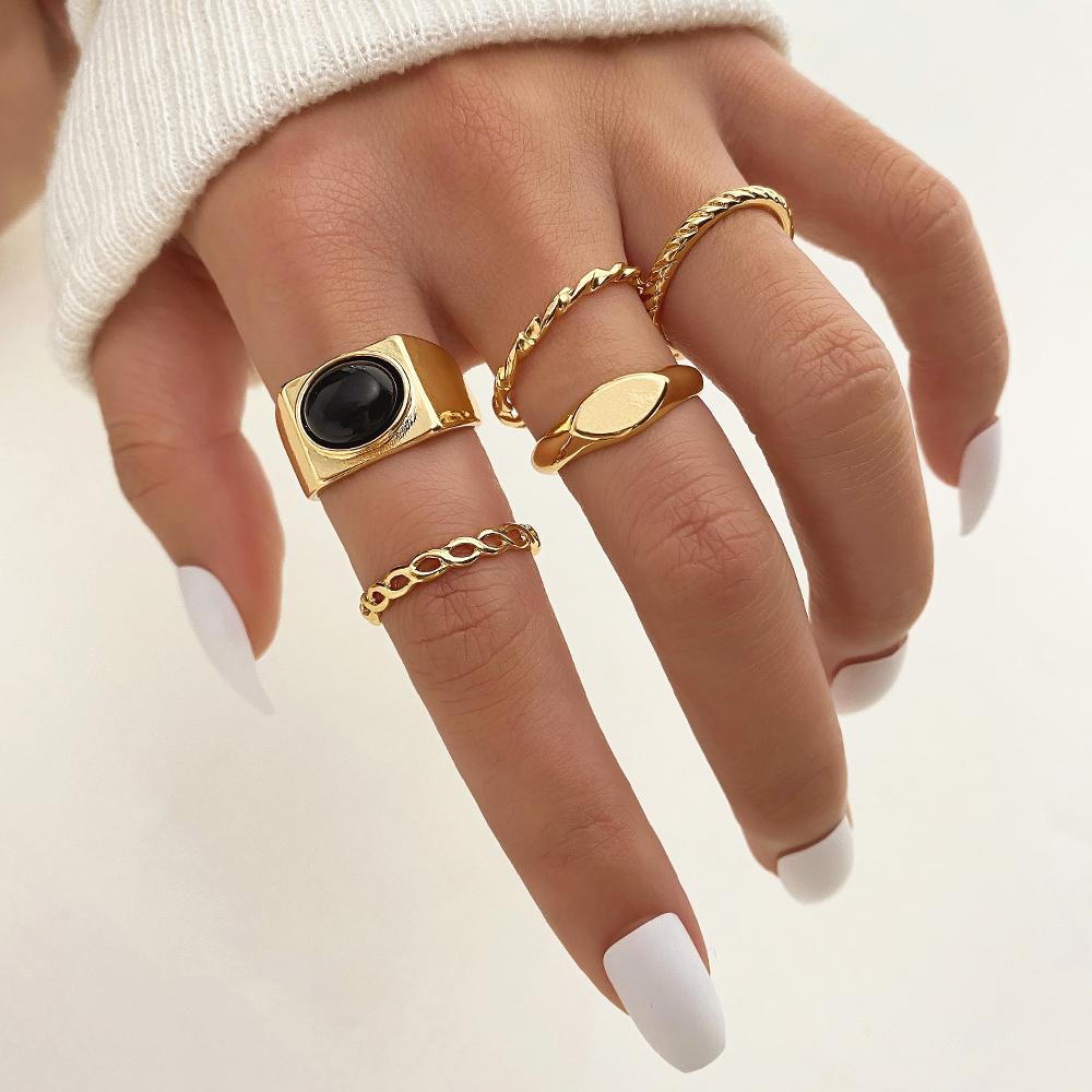 2024 2023 Набор колец «Бабочка Любовь» Кольцо с бриллиантом Орнамент Кольцо с гравировкой динозавра Кольцо Подарок Драгоценный камень Роскошный подарочный аксессуар Женское кольцо Подходящее кольцо