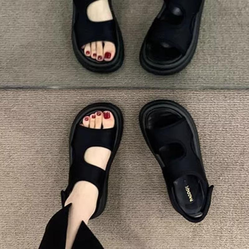 Сандалии на толстой подошве на липучках с дизайном на одно плечо для пляжа и спорта