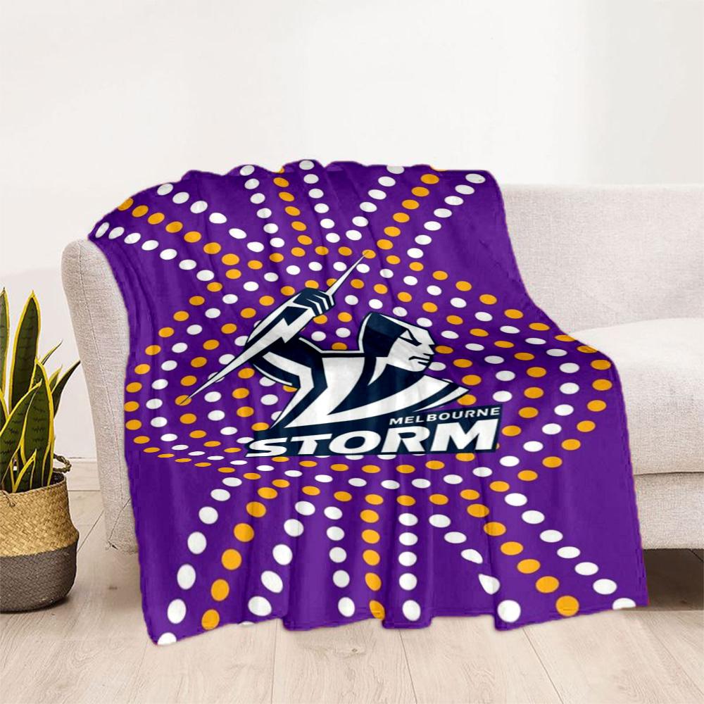 Melbourne Storm Team Logo blankets Suitable for sofas, travel, living rooms also a good gift for friends and family Suitable for all seasons.