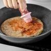 1 шт., силиконовая нажимная щетка для бутылки с маслом с крышкой для хранения, масляная кисть для выпечки, кисть для соуса, масляная кастрюля, кухонные принадлежности для жарки говяжьего стейка