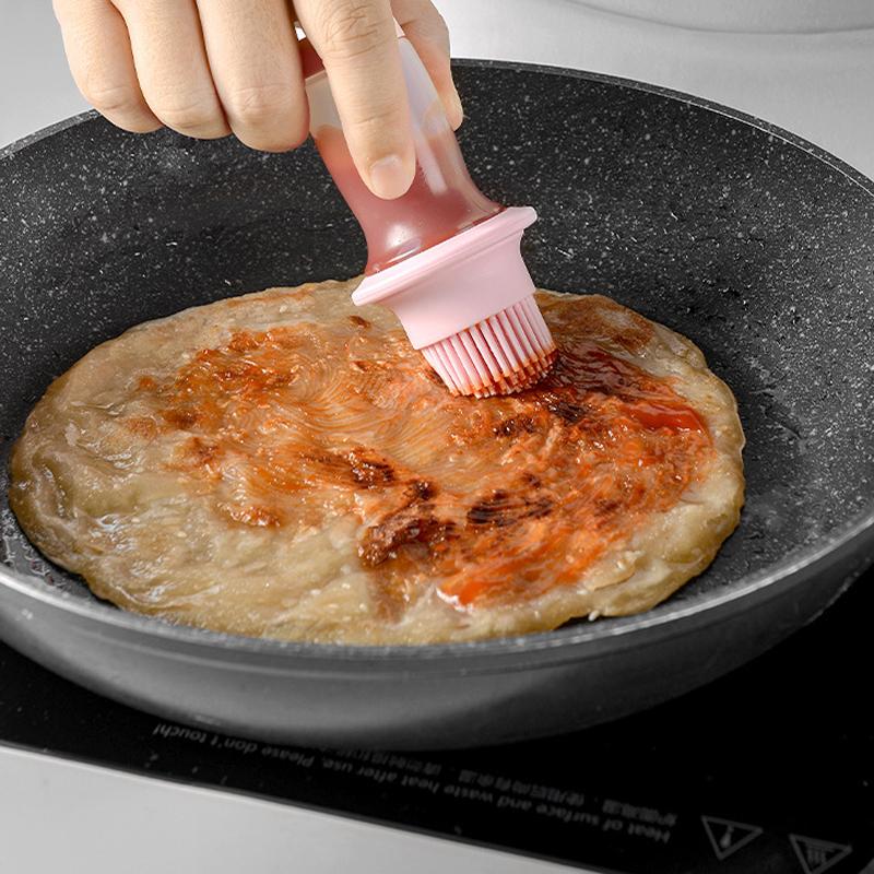 1 шт., силиконовая нажимная щетка для бутылки с маслом с крышкой для хранения, масляная кисть для выпечки, кисть для соуса, масляная кастрюля, кухонные принадлежности для жарки говяжьего стейка