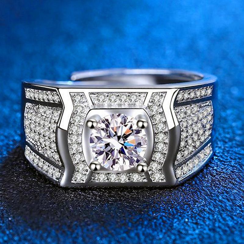 Ring Full of Diamonds, Domineering Silver-plated Imitation Moissanite Diamond, Two Carats Light Luxury and Strict Men's Diamond Ring