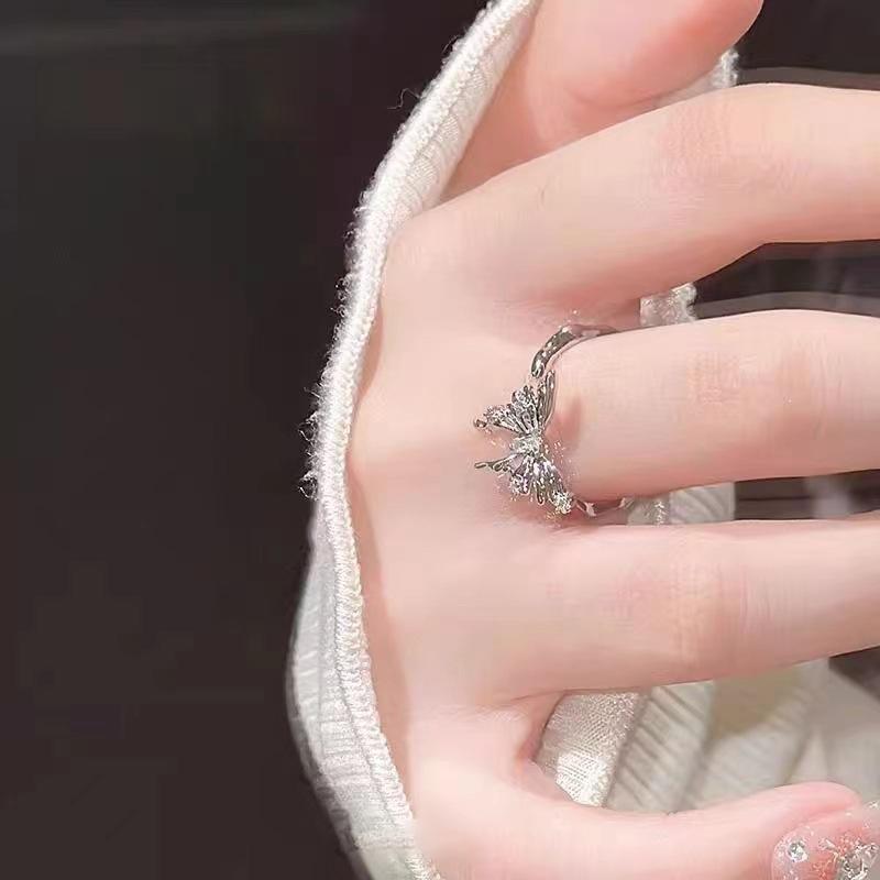 Винтажные полые кольца-бабочки для женщин, простые жидкие кольца-бабочки, свадебные украшения, подарки, аксессуары