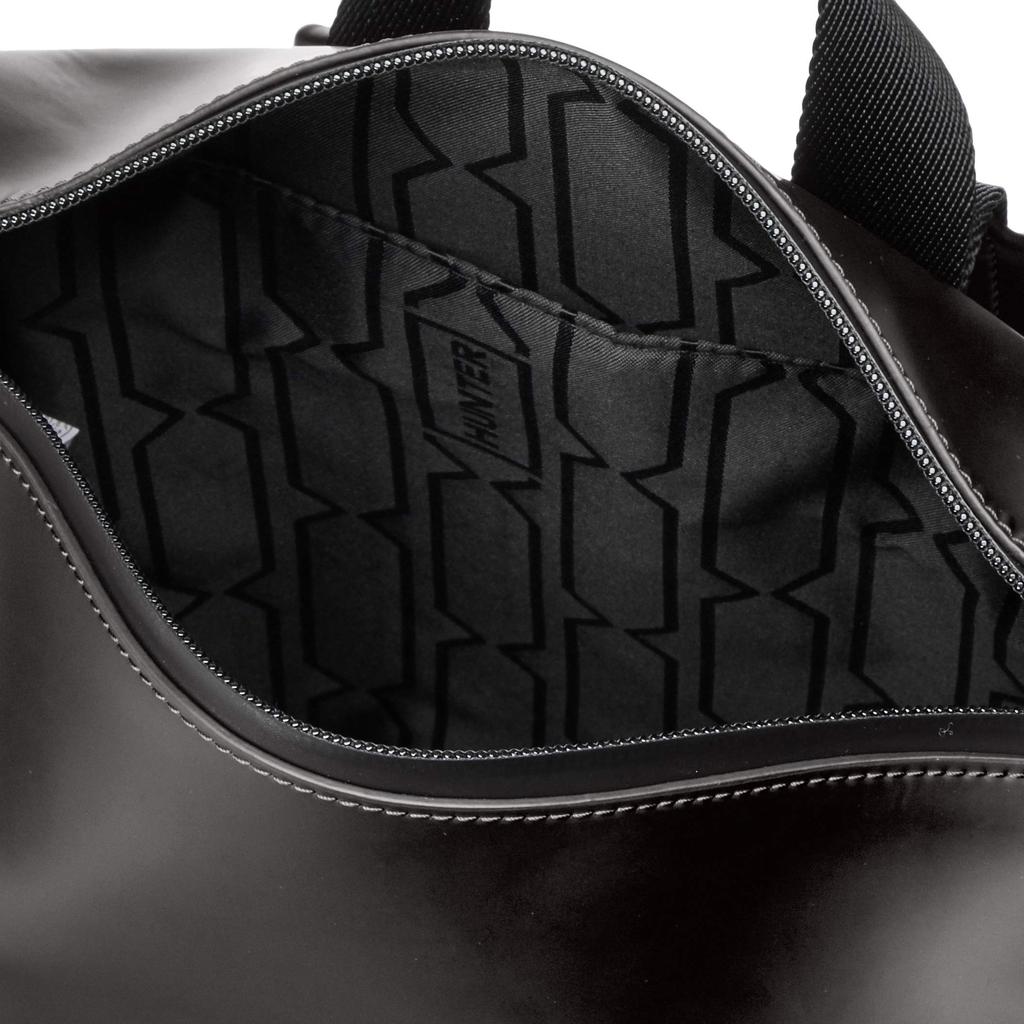 Оригинальный рюкзак Top Clip Medium с резиновым покрытием из кожи черного цвета [Hunter] UBB7019LRS-BLK-One