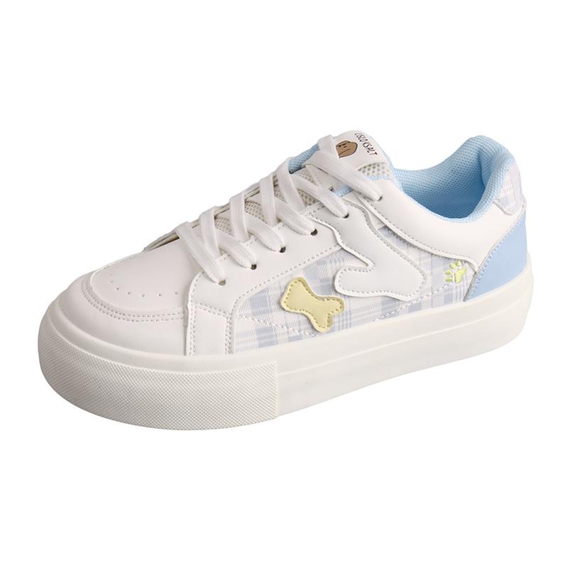 Spring and Autumn New Women's Casual Shoes Thick soled Low cut Simple Comfortable Durable and Fashionable Board Shoes