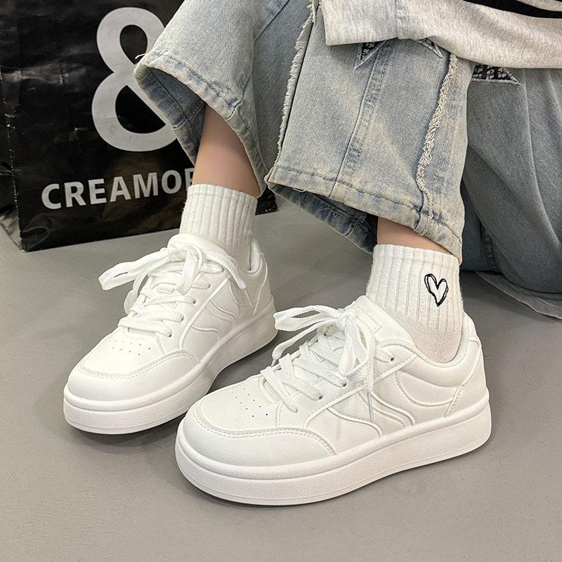 Ретро немецкие тренировочные кроссовки женские 2025 новые популярные дышащие на толстой подошве универсальные нишевые повседневные папины спортивные кеды для скейтборда детские