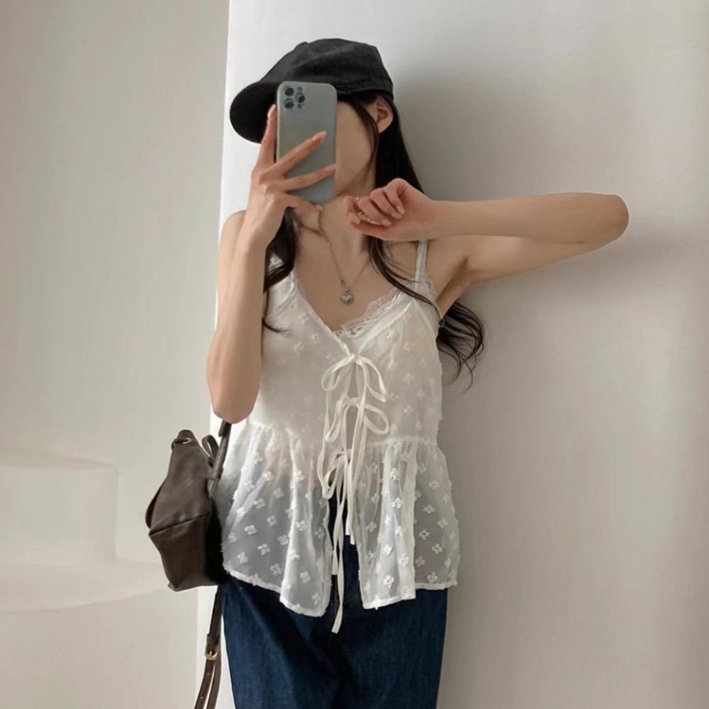 French Lace Sling Elegant Mesh Tops Women Summer Fashion Stacked Design Loose Gauze Tanks Korea Vintage Outwear Camis 2024 New