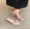 French Thick Heel Bow Slippers Fairy Shoes 2025 New Summer Beautiful Small Sandals Toe Vacation Sandals