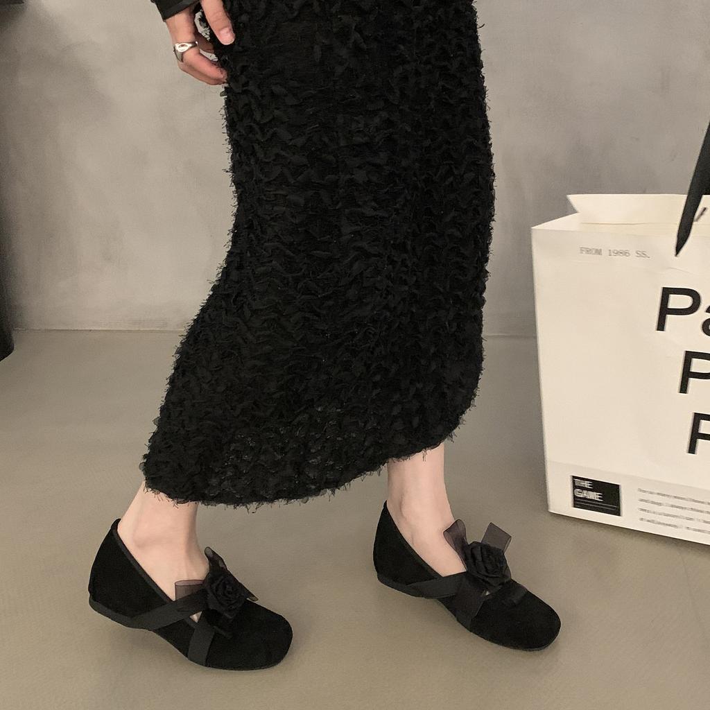 Милый поздний кросс темперамент французский цветок вечерний бриз 2025 нежные на плоской подошве с мелким вырезом ретро туфли-лодочки Мэри Джейн женские