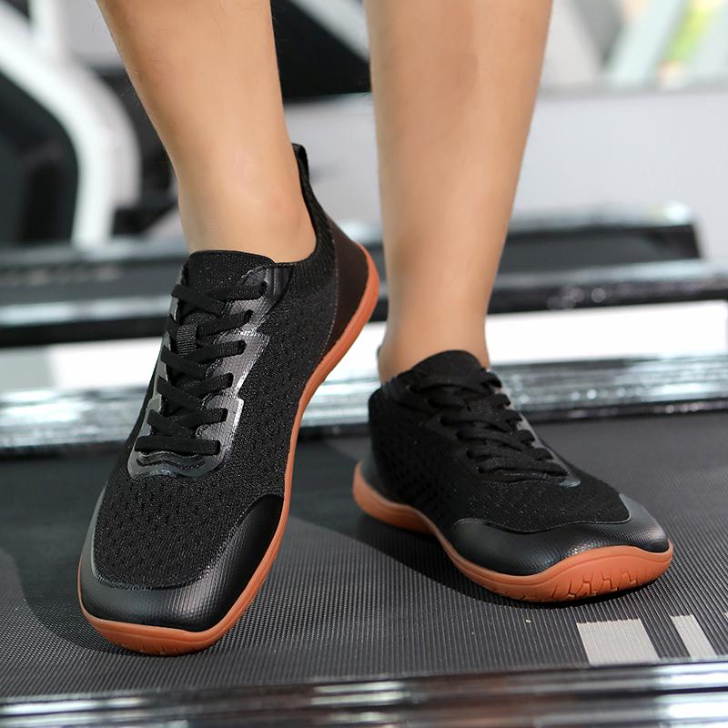 Сетчатые повседневные кроссовки с широким носком, легкие дышащие кроссовки для кросс-тренинга, женские, мужские, нескользящая обувь для ходьбы на плоской подошве