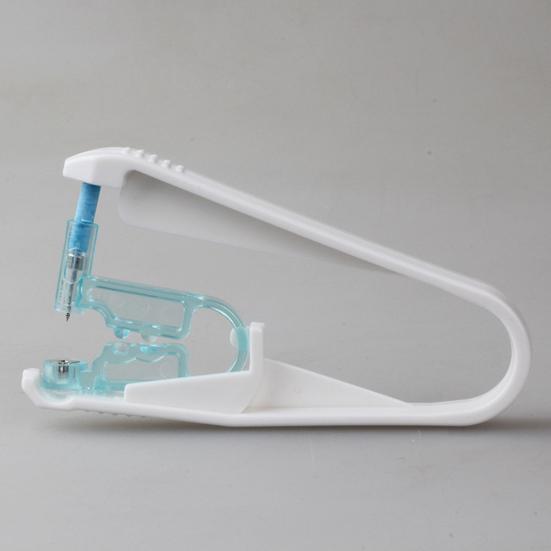 Одноразовый пистолет для пирсинга ушей, портативное устройство для быстрого пирсинга без боли для повседневной жизни