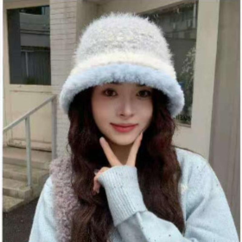 Плюшевая шляпа-панама смешанных цветов для женщин, теплая защита ушей, шляпа-маленький тазик, нежная к лицу, универсальная полосатая вязаная панама