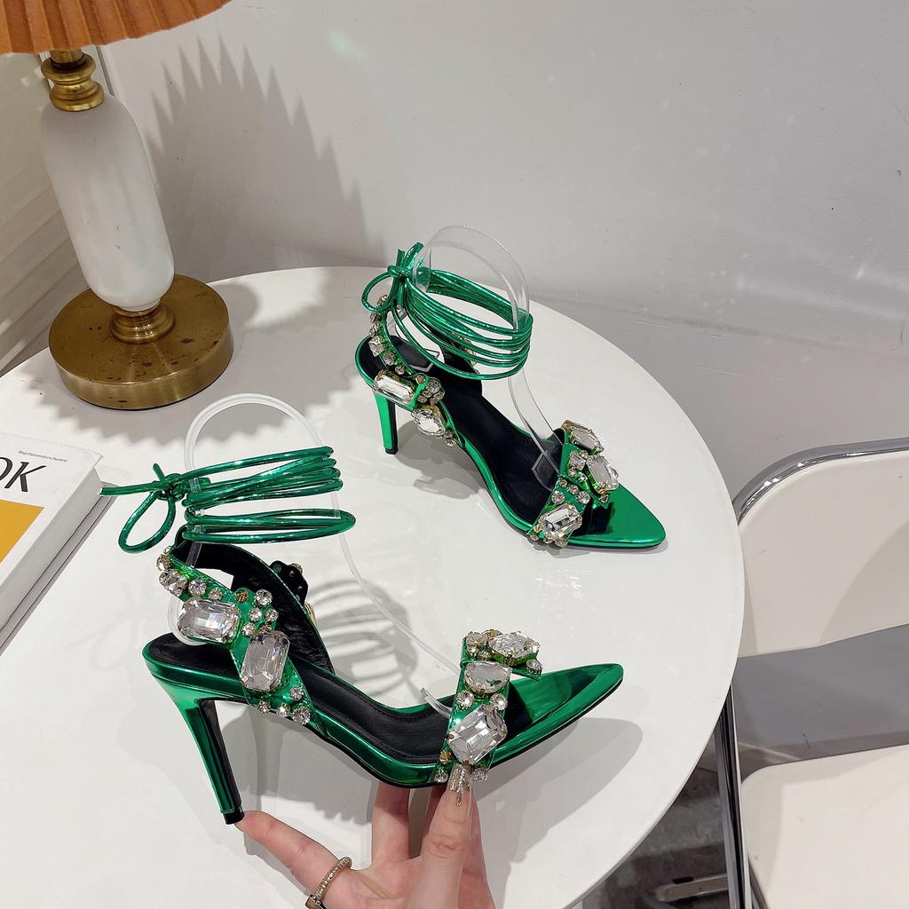 Luxury Shiny Rhinestone Wedding Heels Women Cross Strap Pumps Summer Luxurious Party Shoe Sexy Open Toe Pointed Toe Sandals