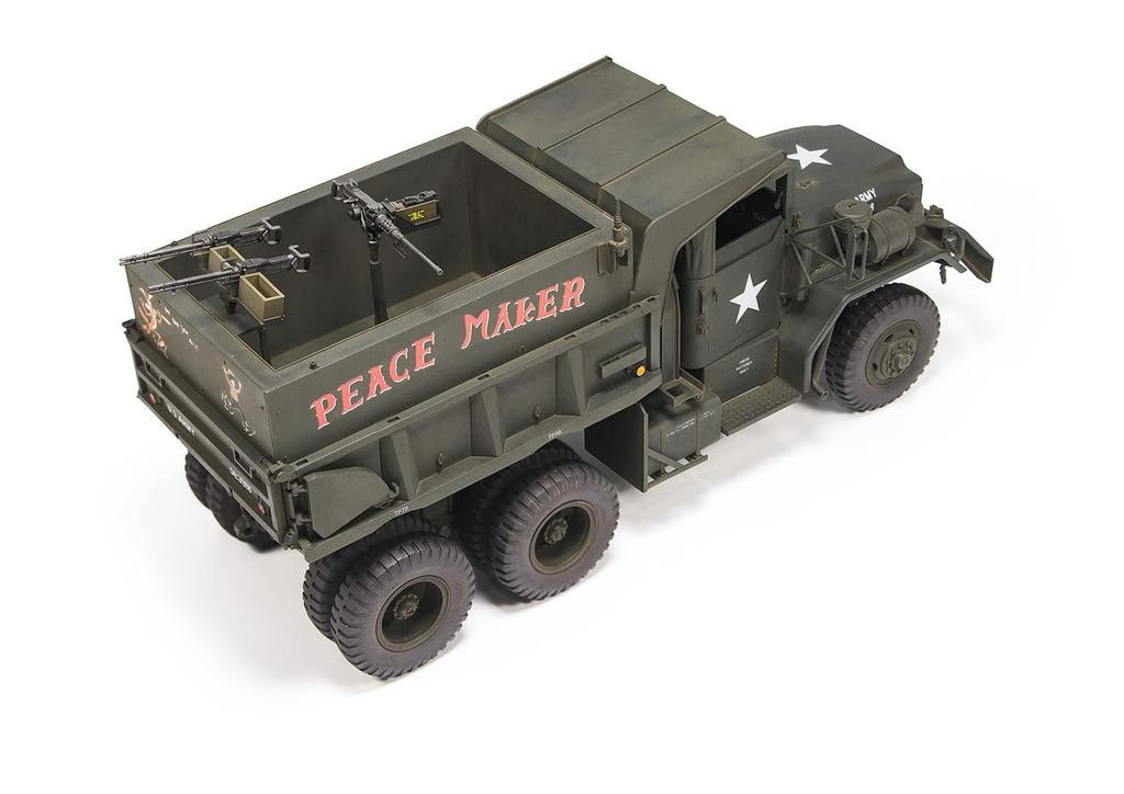 AFV Club 1/35 M51A2 5t Dump Gun Truck Plastic Model FV35351 (Military Vehicle)