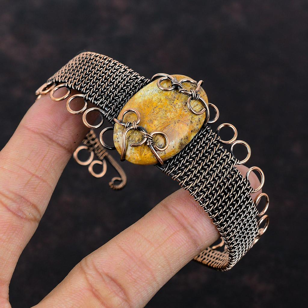 Браслет-манжета из ископаемого коралла, обмотанный медной проволокой, браслет-бенгл с драгоценным камнем, регулируемый браслет, медные украшения, подарок для мамы, украшения из ископаемого коралла ручной работы