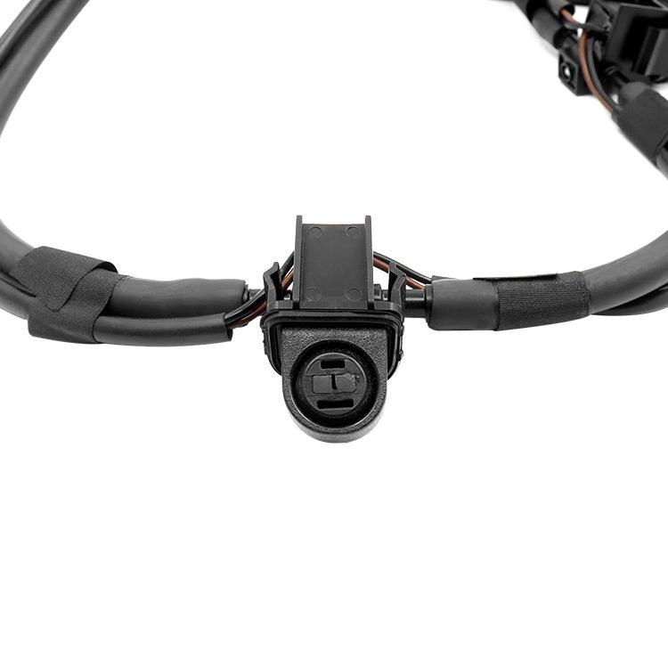 Подогреваемая форсунка омывателя капота для Mercedes-Benz W212/W218 (Часть 2128600892)