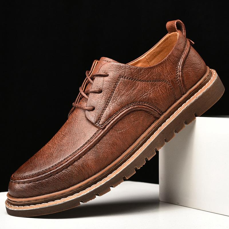 Autumn New Men Shoes Brogue Casual Shoes Men Genuine Leather Shoes Work Boots Business Casual Sneakers